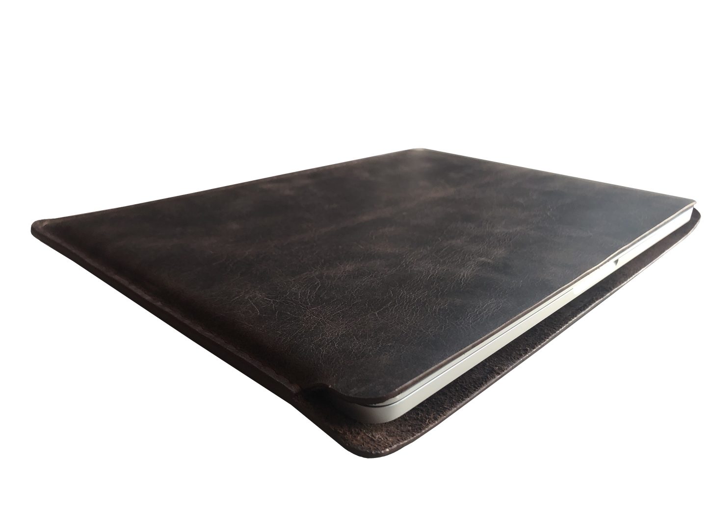 Funda Macbook Pro 13" en cuero | ENNE Taller de Cuero