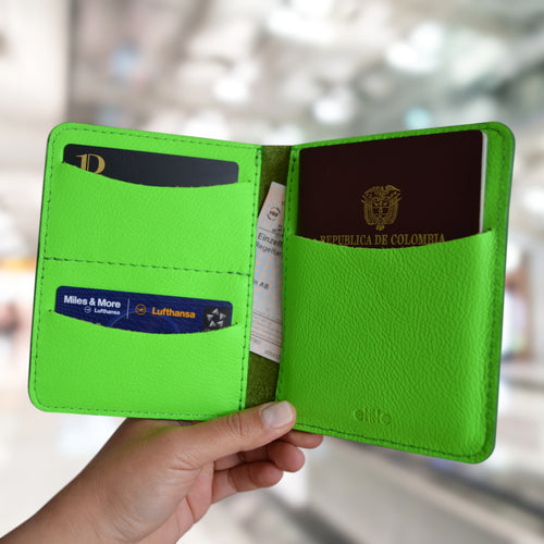 Porta Pasaporte E1 - Verde Neon